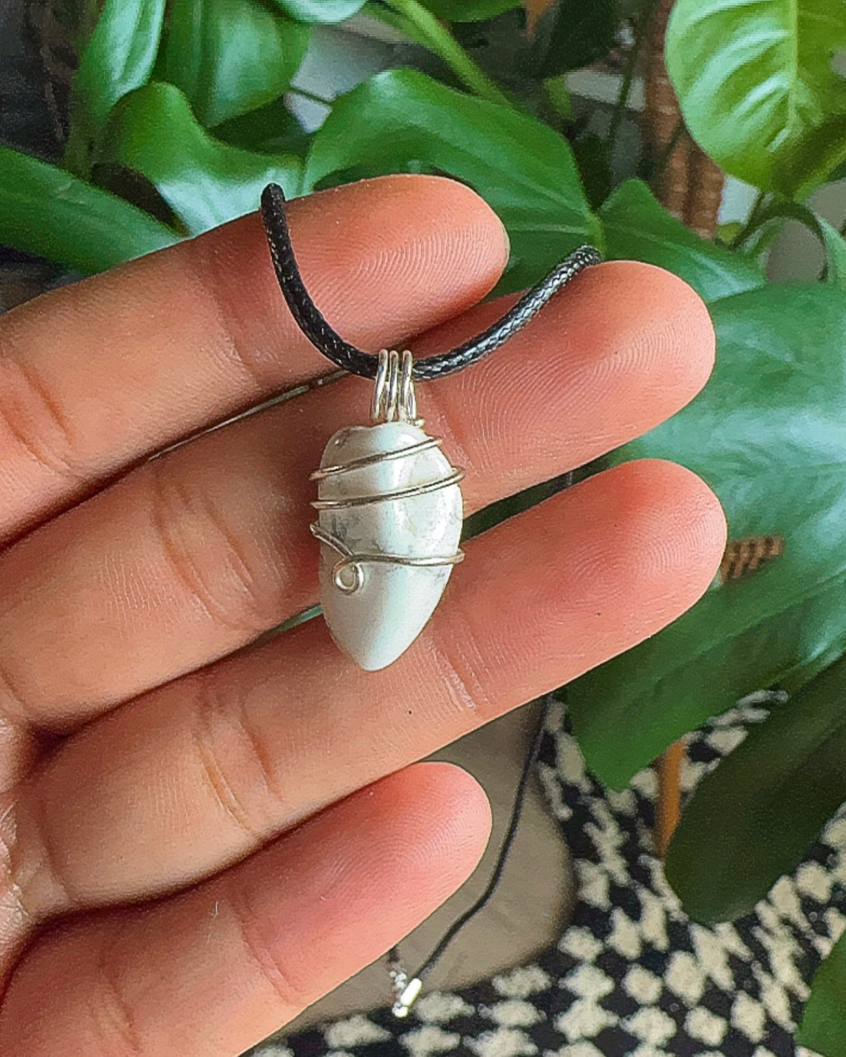 howlite