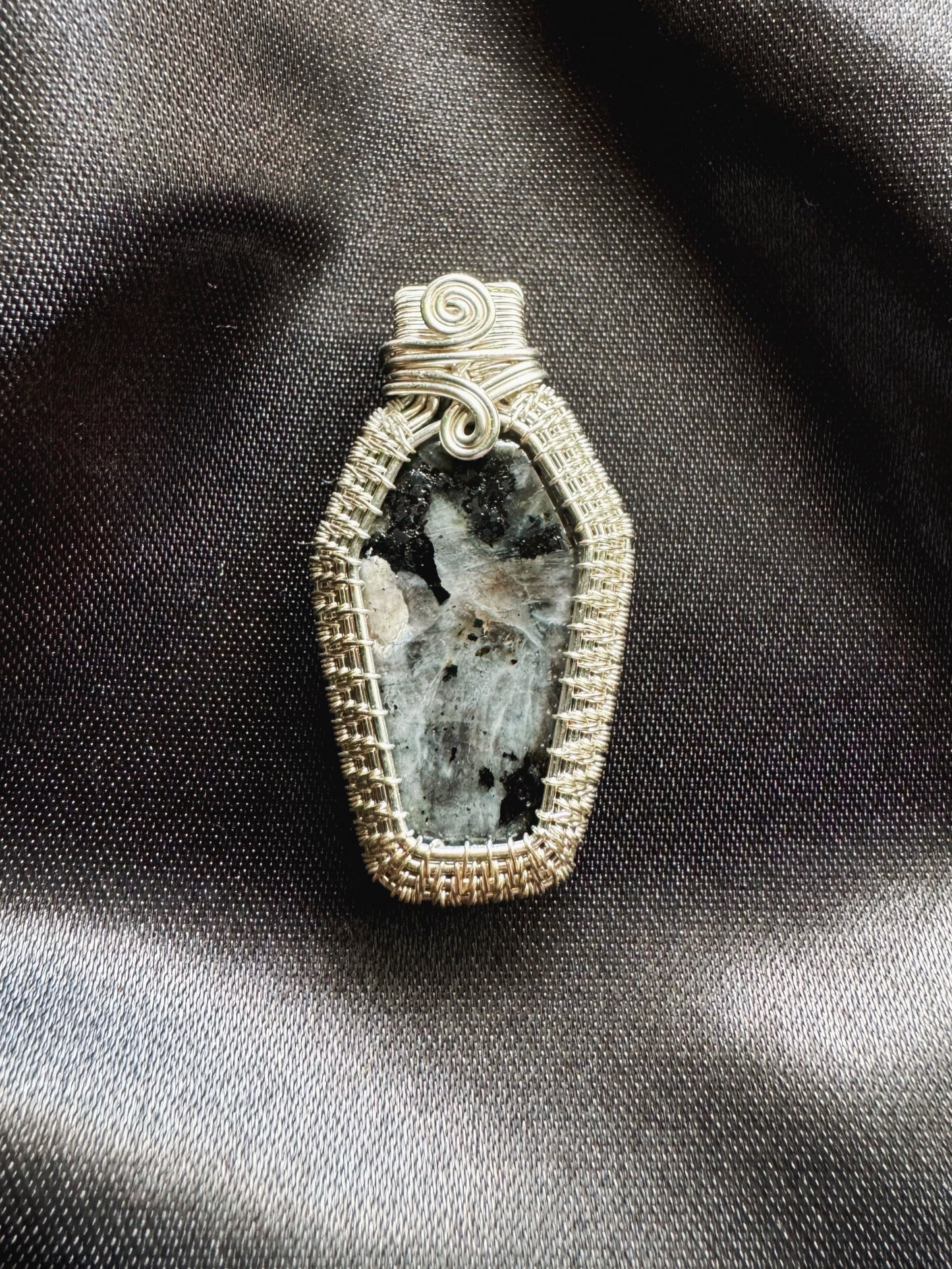 larvikite coffin
