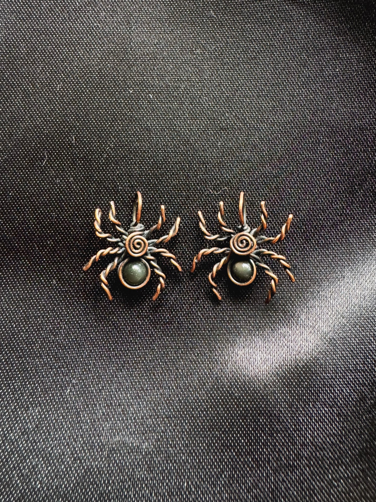 rainbow obsidian spider *mini*