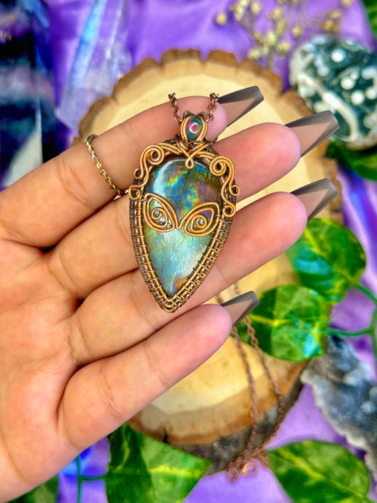 celestial being 👽