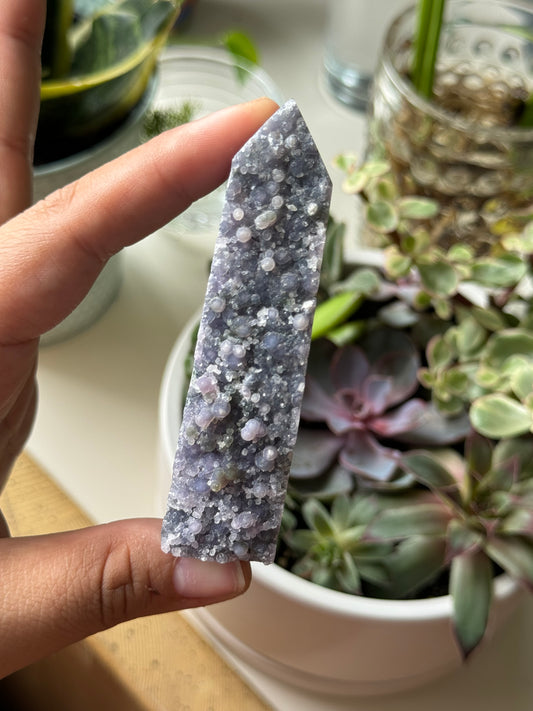 Grape Agate Tower *b-grade*
